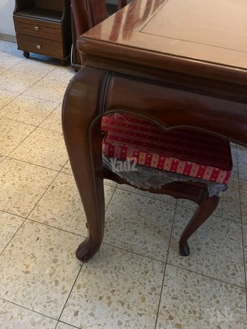 שולחן אוכל