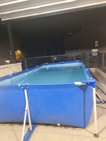 בריכת Intex מלבנית