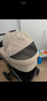 עגלת תינוק