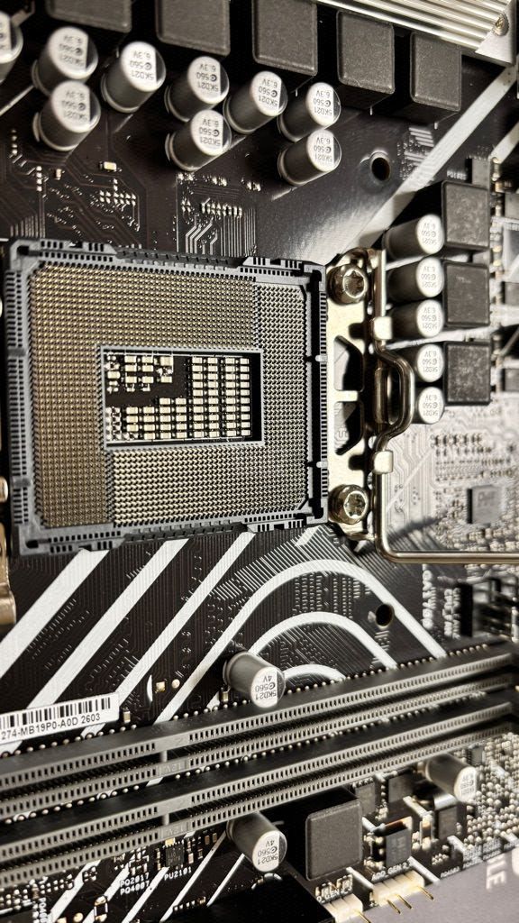 ‏לוח אם Asus