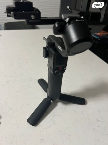 מייצב מצלמה DJI RS 3 Mini