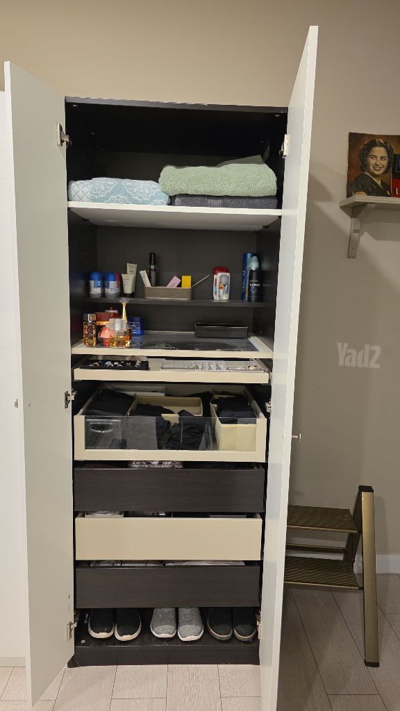 ארונות בגדים