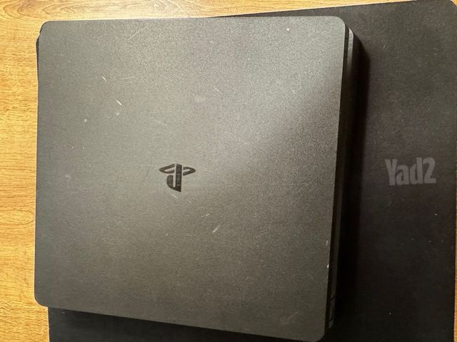 PlayStation 4 Slim
