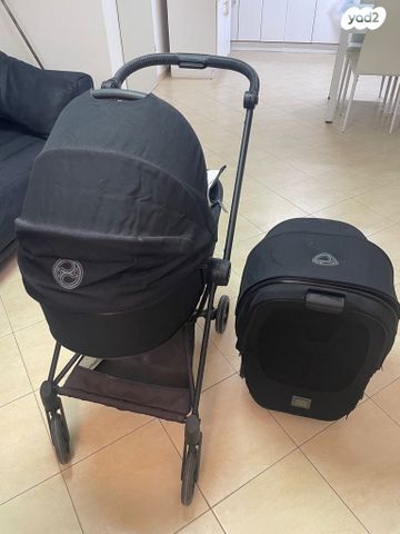 עגלת תינוק