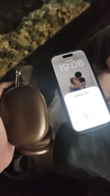 AirPods Max x kim