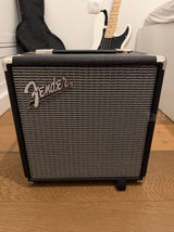 גיטרה בס Squier by Fender