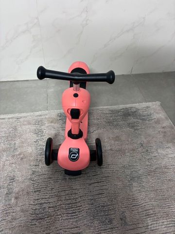קורקינט של scoot&ride