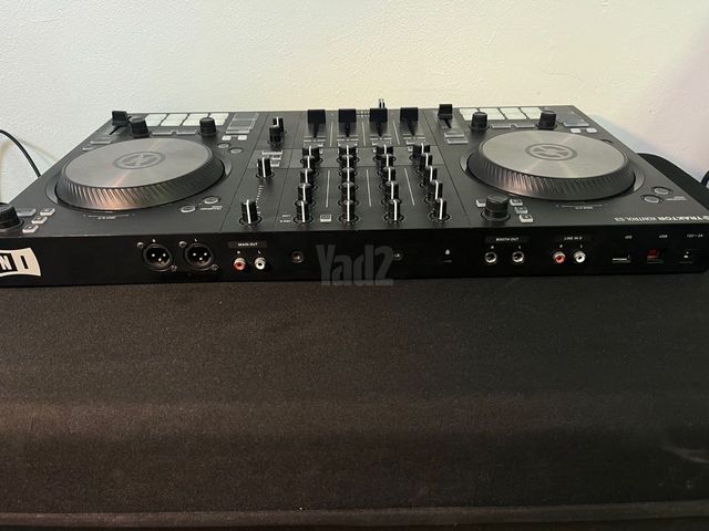 Traktor Kontrol S3