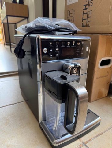 מכונת קפה PicoBaristo Deluxe