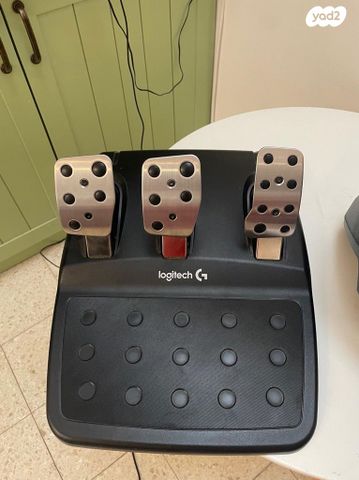 הגה מרוצים G29
