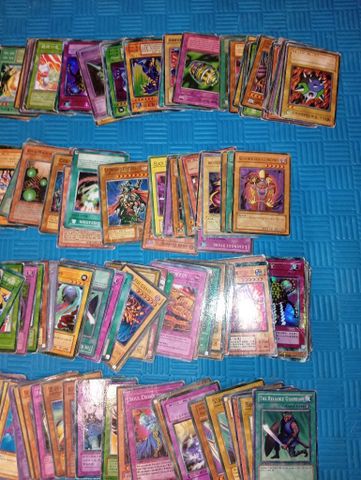 Yu gi oh! קלפים של