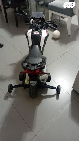 אופנוע צעצוע