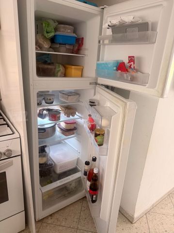 למכירה! מקרר Midea