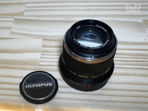 מצלמת GH5 + עדשות