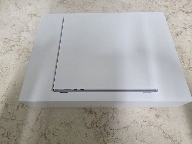 מחשב חדש MacBookAir