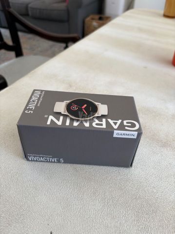 Garmin vivoactive 5