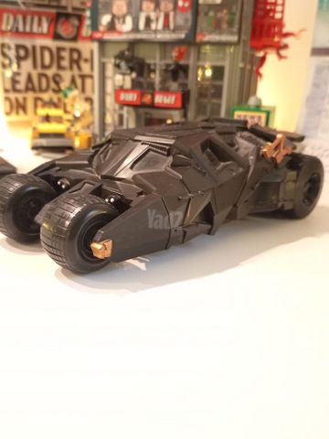Batman Batmobile Tumbler