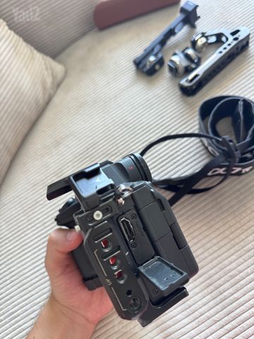 מצלמת Sony a7 IV + תוספות