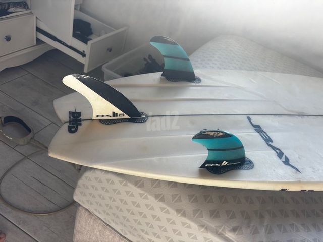 גלשן Dhd j-bay