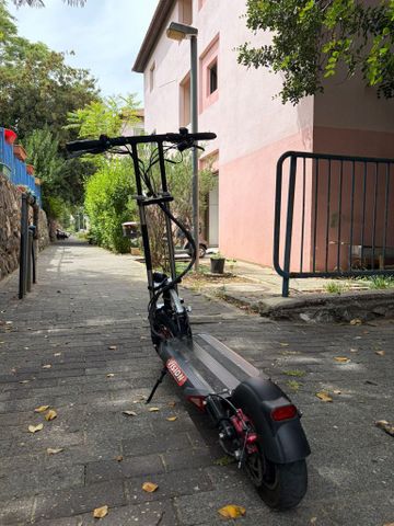 חשמלי +