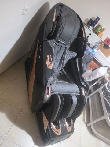 כורסת עיסוי M6