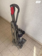 Dyson DC 14 שואב אבק