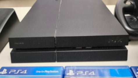 פלייסטיישן 4 1TB