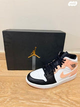 Jordan 1 Mid Crimson Tint