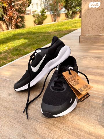 נעלי NIKE