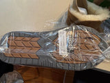 *NEW* UGG AUSTRALIA 38