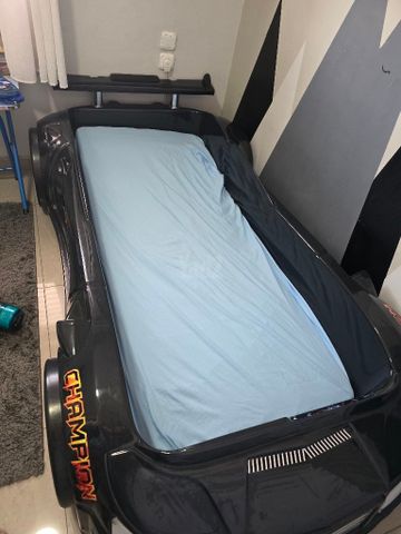 מיטת מכונית