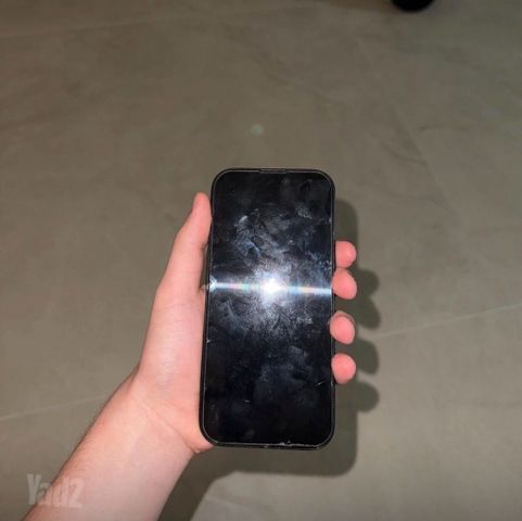 אייפון 16 פרו