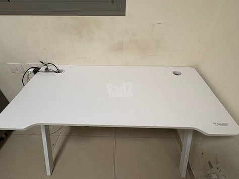 שולחן גיימינג