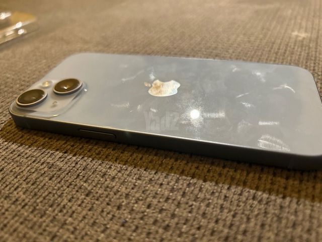 iPhone 14 256g