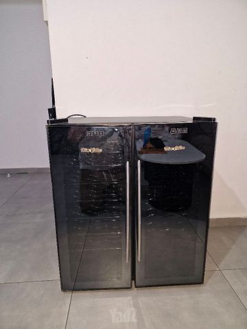 מקרר יין 52 בקבוקים