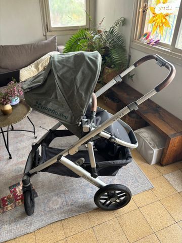 עגלה לתינוק משולבת uppa baby
