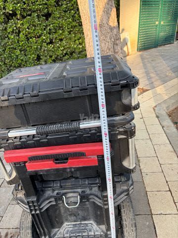 ארגז כלים עגלה