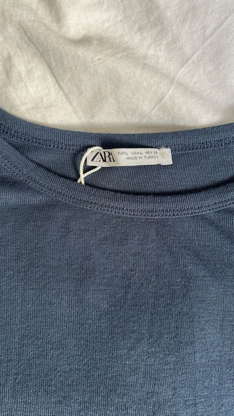 חולצה חדשה של zara