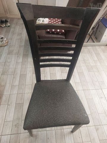 כיסאות