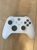 במצב מעולה Xbox one s+ שלט