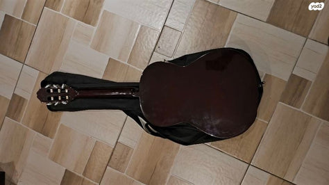 גיטרה קלאסית Caraya