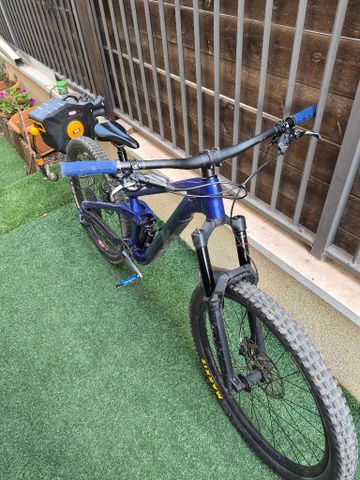 Trek Slash 8 2023