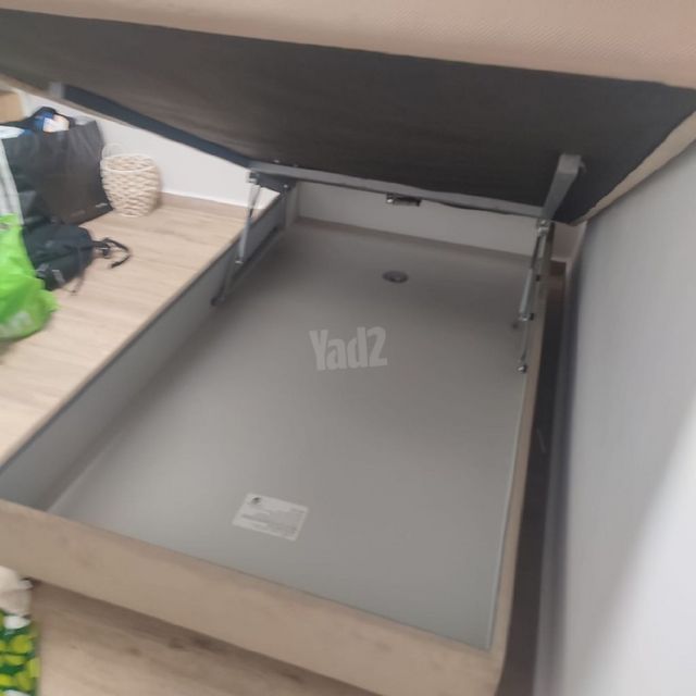 מיטת וחצי