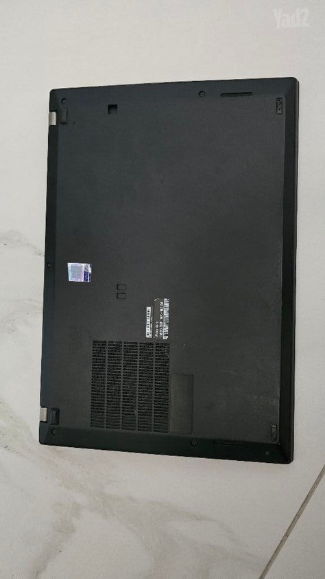 Lenovo T490s
