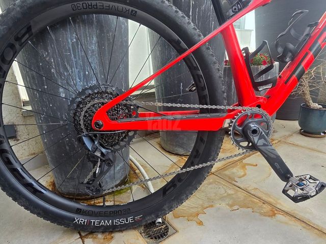 trek 9.8 supercaliber 2021