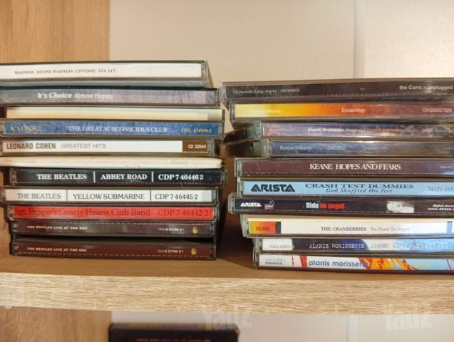 דיסקים ישנים CD