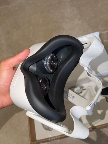 Meta Quest 2 VR 128GB