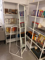 מראה עומדת