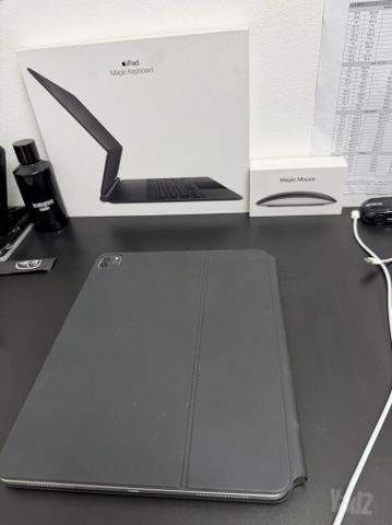 Apple Magic Keyboard