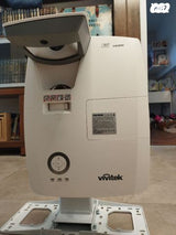 מקרן Vivitek מקצועי